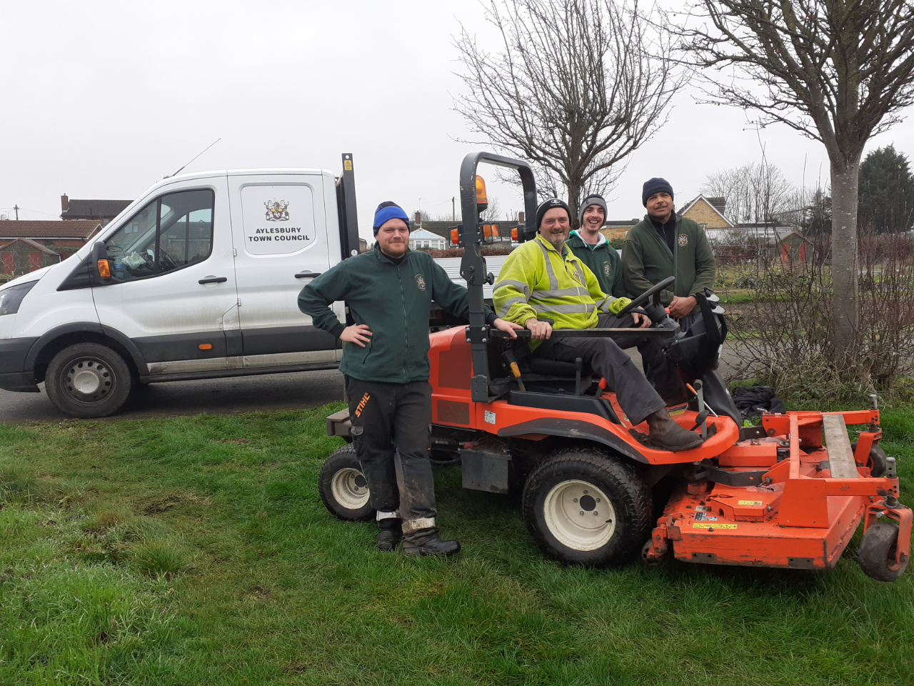 Outdoor Maintenance Team  Aylesbury Town Council