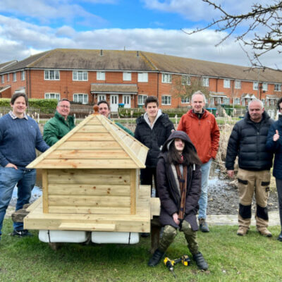 Talkback Uk Young People With New Duck House