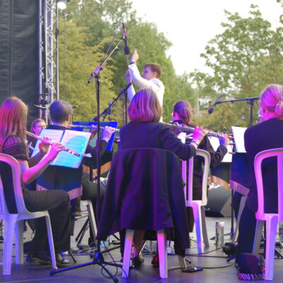 Aylesbury Concert Band performing